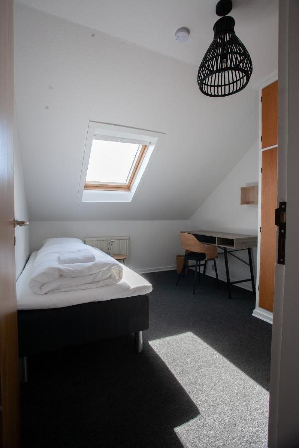The Bird / Guesthouse / 10 Min Walk Downtown Tórshavn Exteriör bild