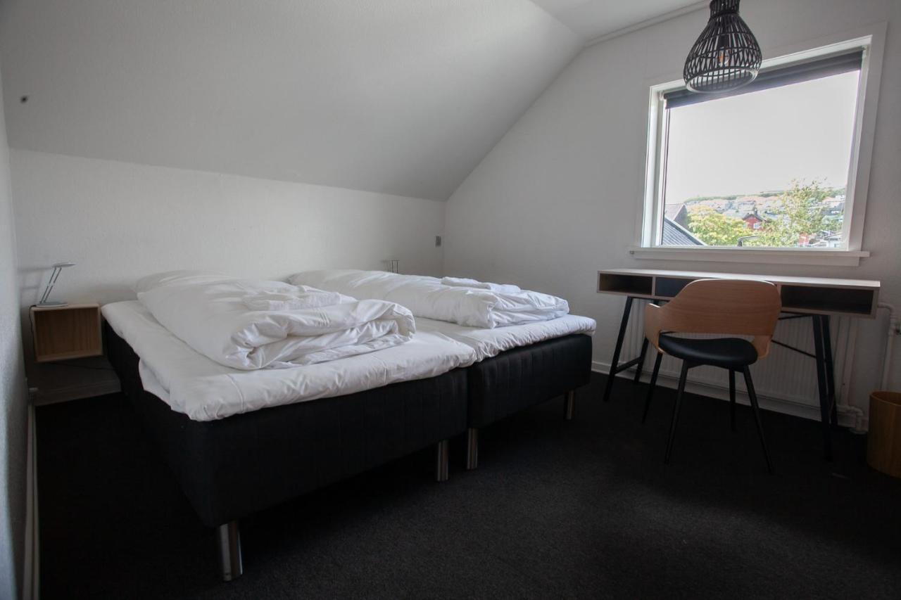 The Bird / Guesthouse / 10 Min Walk Downtown Tórshavn Exteriör bild