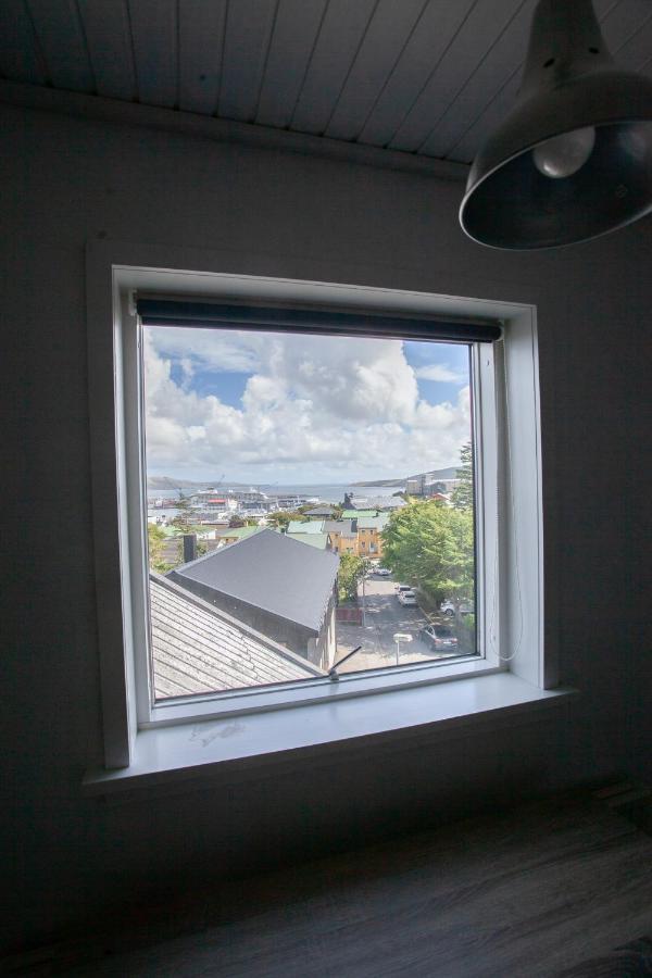 The Bird / Guesthouse / 10 Min Walk Downtown Tórshavn Exteriör bild